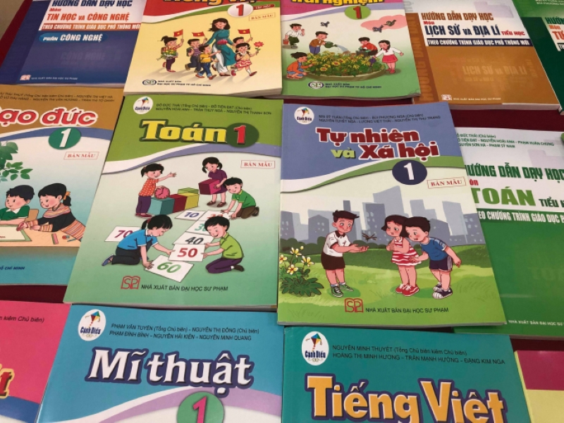 Môn tiếng Việt trong chương học lớp 1 của trẻ