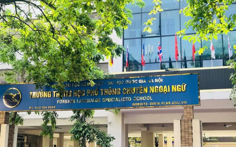 Trường THPT Chuyên Ngoại Ngữ thuộc top trường thpt Hà Nội