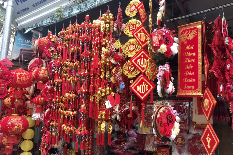 Đồ trang trí Tết